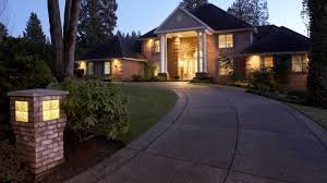 10 Circular Driveway Ideas to Instantly Upgrade Your Home